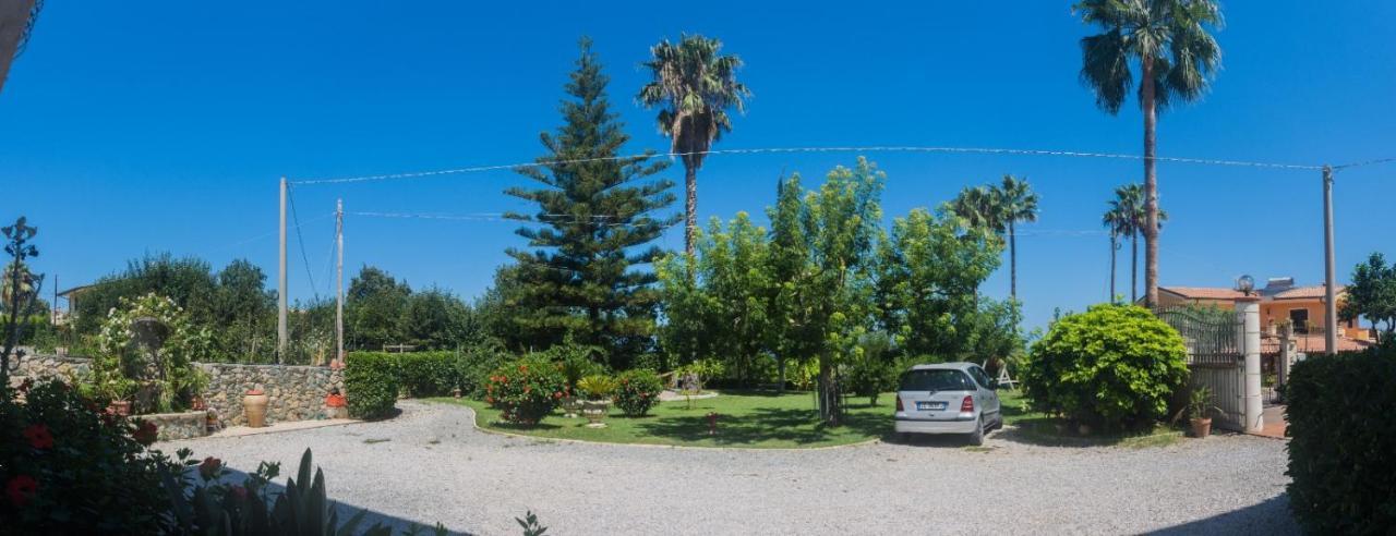 Villa Pomelia サンタ・ドメーニカ エクステリア 写真